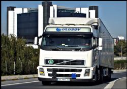 ULUSOY'UN TERCİHİ YİNE VOLVO!