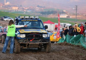 Soğuk Hava Yılın Son Off Road Yarışını Etkilemedi
