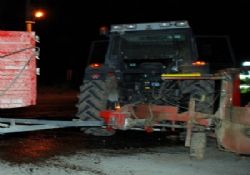 Otomobil ile TIR çarpıştı