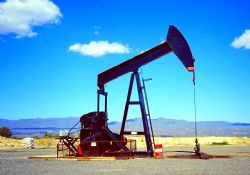 Petrole stratejik müdahale!