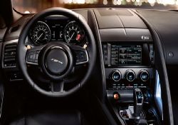 Jaguar F-Type, Altın Direksiyon'u kazandı