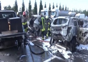 Kocaeli TEM'de Zincirleme Kazada Araçlar Küle Döndü: 7 Yaralı