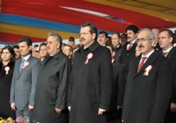 TOBB SINIR KAPILARINI YENİLİYOR