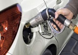 LPG'ye gece yarısı 30 kuruş zam yapıldı