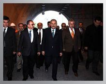 Yıldırım: ?Kemer Tünelleri Hizmete Girdiğinde Tekirova'ya Kadar Bölünmüş Yol Olacak?